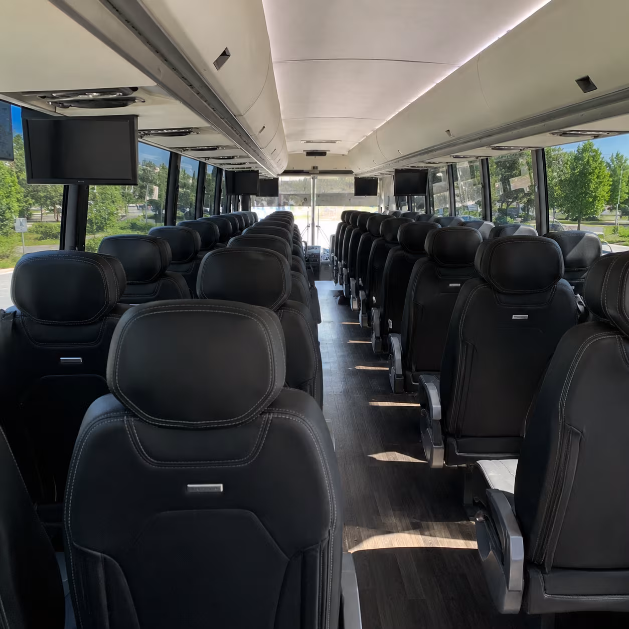 charter buses to the midland county horseshoe pavilion for every show