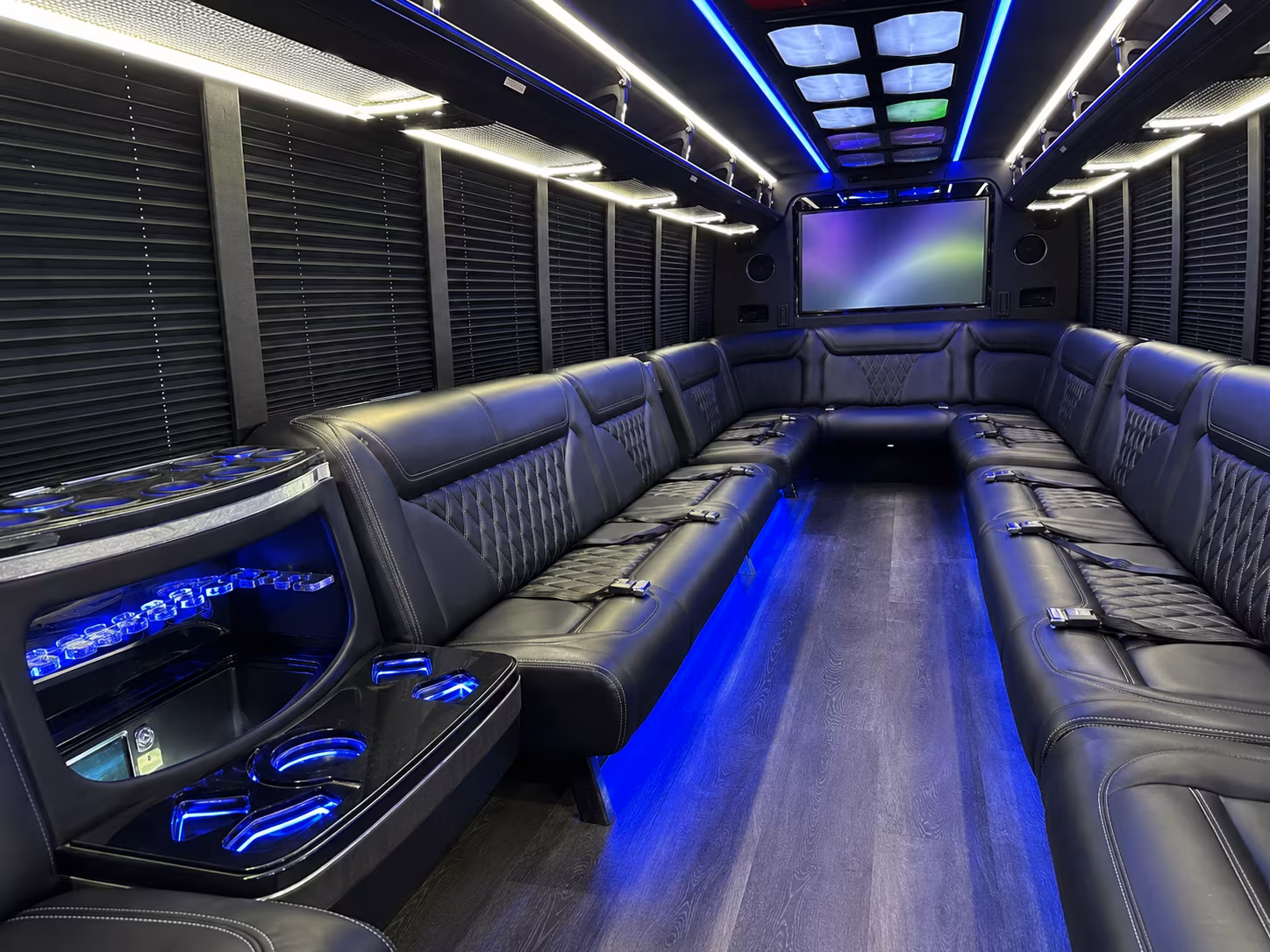 midland 20 passenger party bus inside