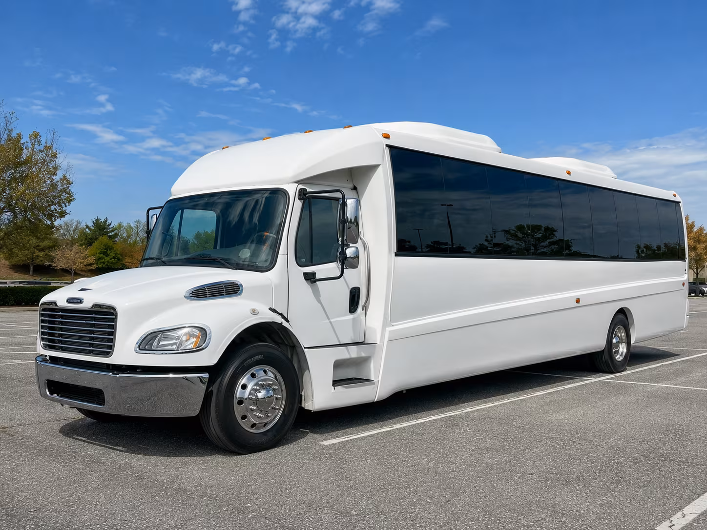 midland 30 passenger party bus