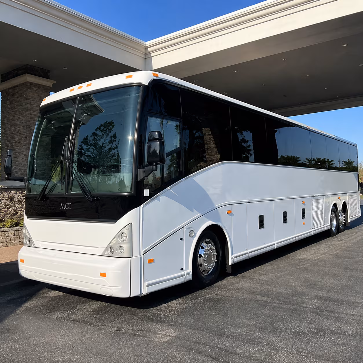 midland odessa commuter shuttle buses for cross town workforces